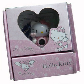 Hello Kitty Webcam comes in an attractive gift box